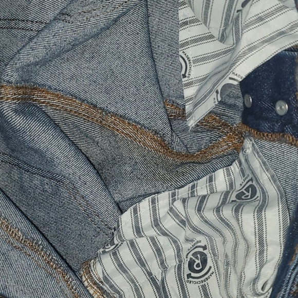 Vanilla Star Button Fly High Rise Blue jeans women's size 11 Factory Distressed - Picture 4 of 8